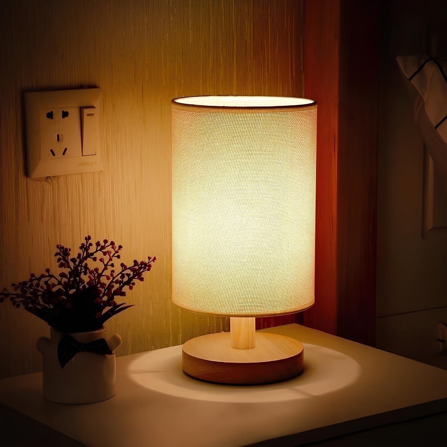 Lampe de Table Bois Naturel & Tissu – Lumière Dimmable